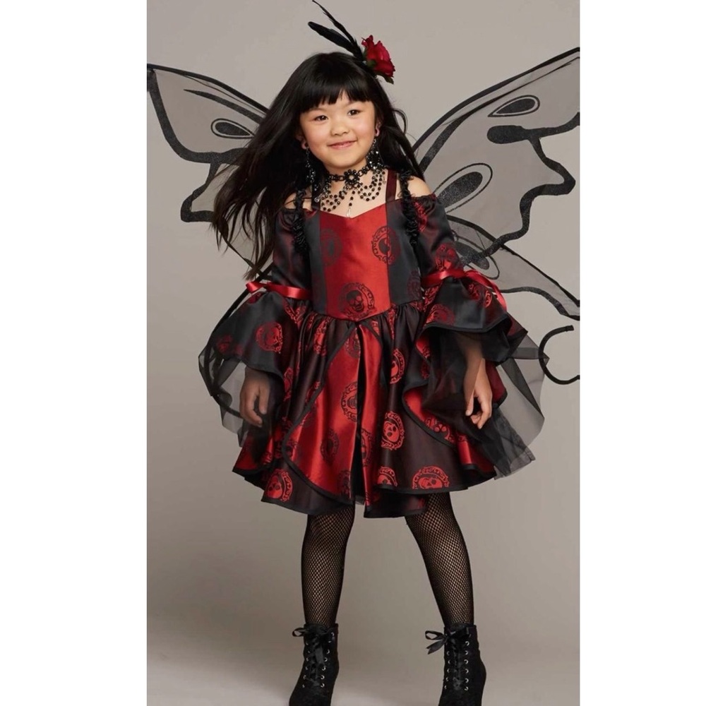 Girls costume
